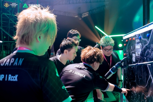 打出他们最 打出他们最